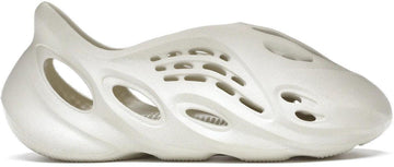adidas Yeezy Foam RNNR Sand