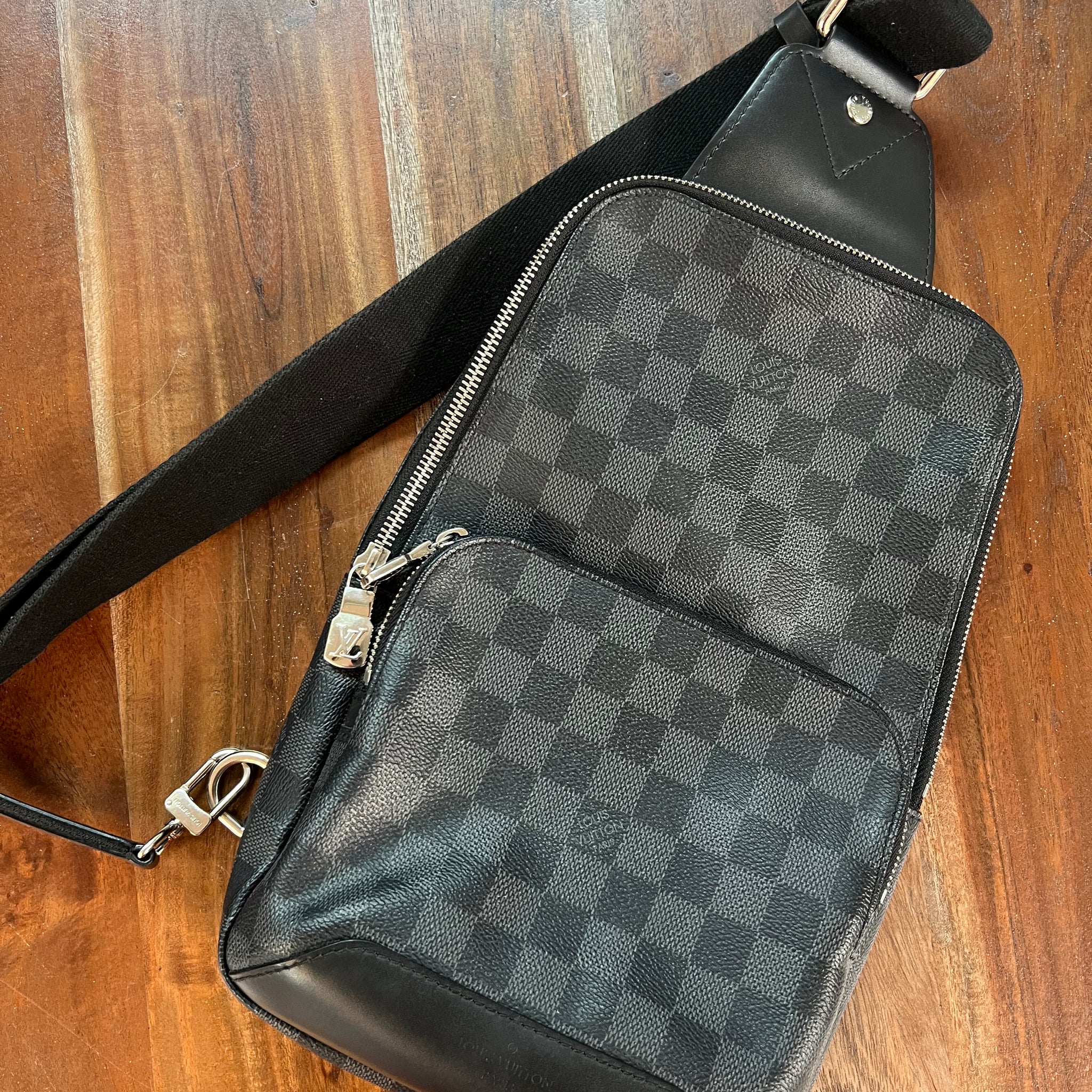Louis Vuitton Side Bag "Damier"