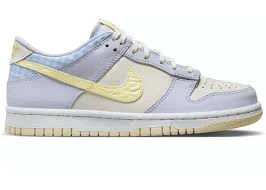 Nike Dunk Low "Easter" 2023