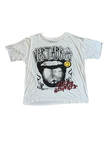 Vertabrae Smiley Tee "White"