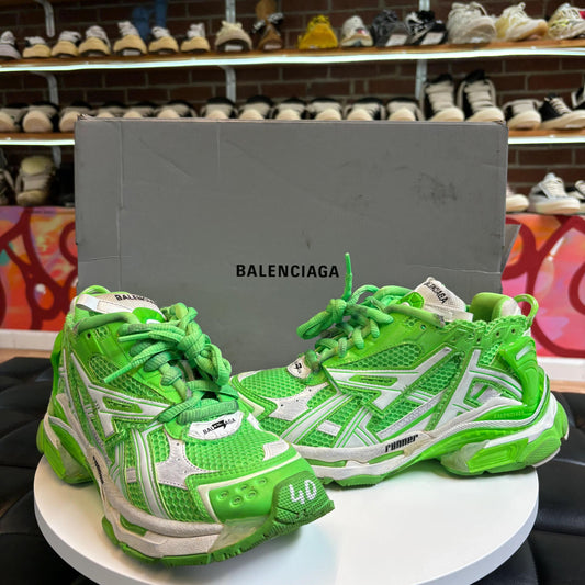 Balenciaga Runner Fluo Green - Lightly Worn