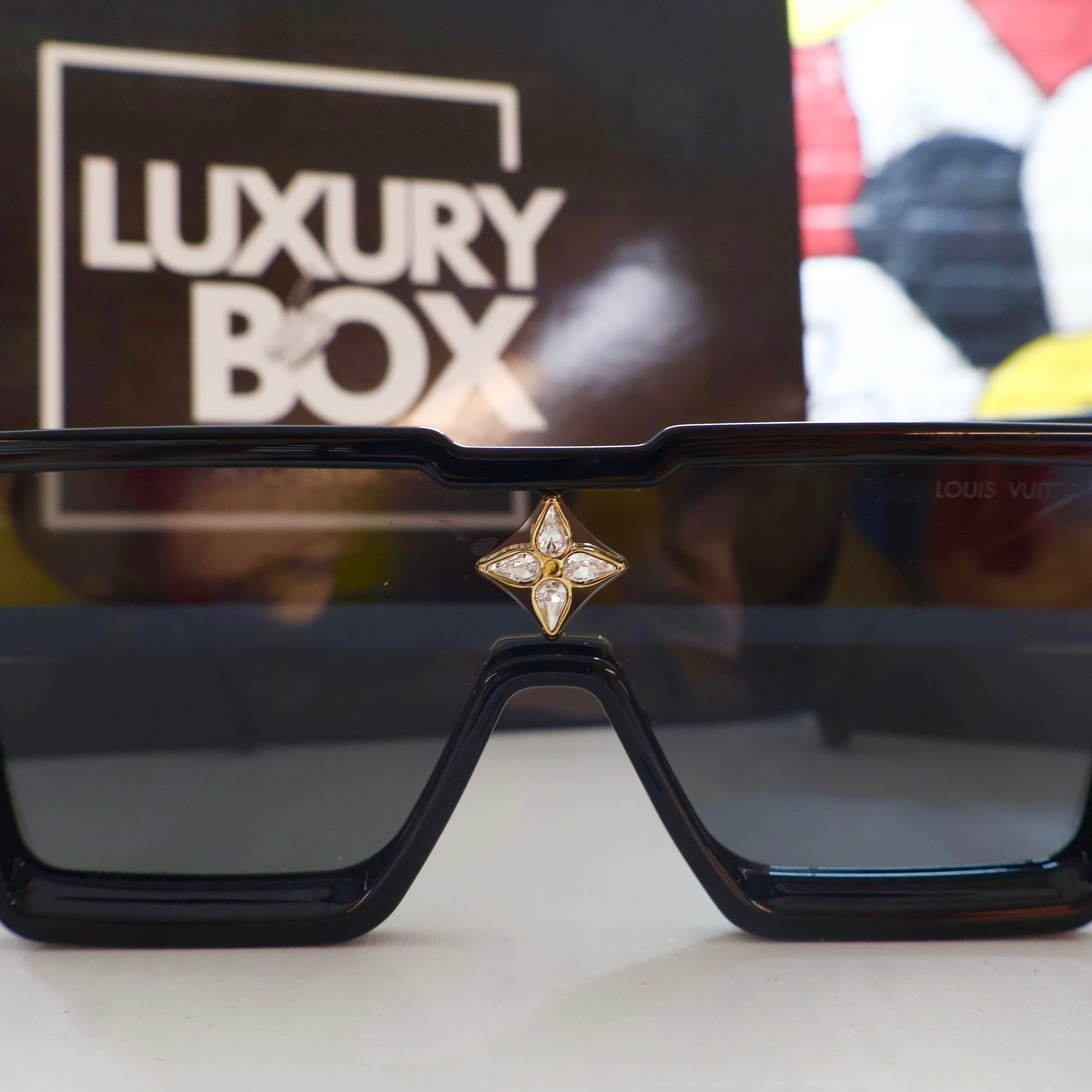Louis Vuitton Cyclone Glasses "Black"