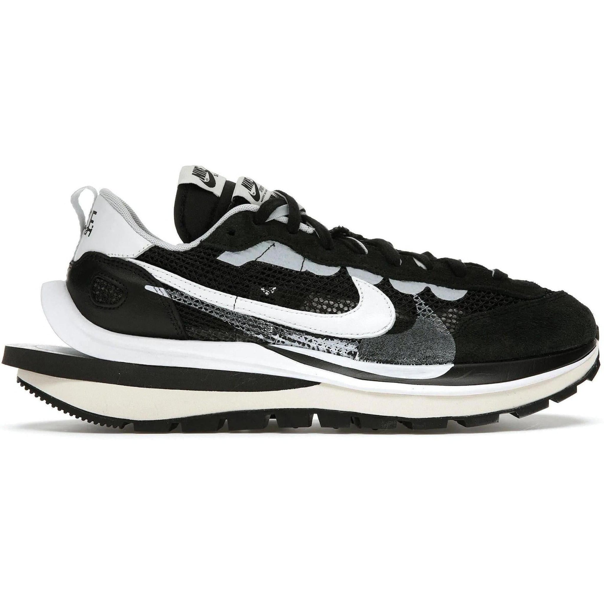 Nike x Sacai VaporWaffle "Black White"