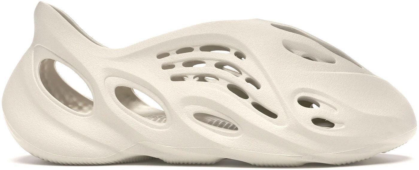 adidas Yeezy Foam RNNR Ararat