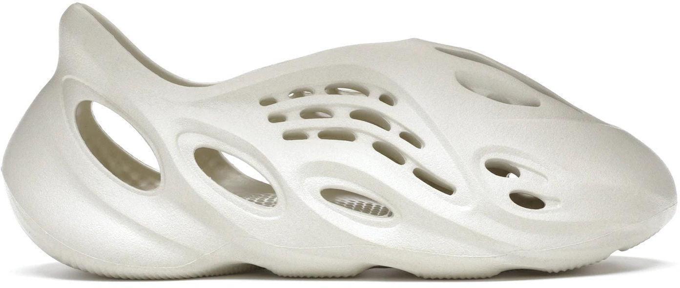 adidas Yeezy Foam RNNR Sand