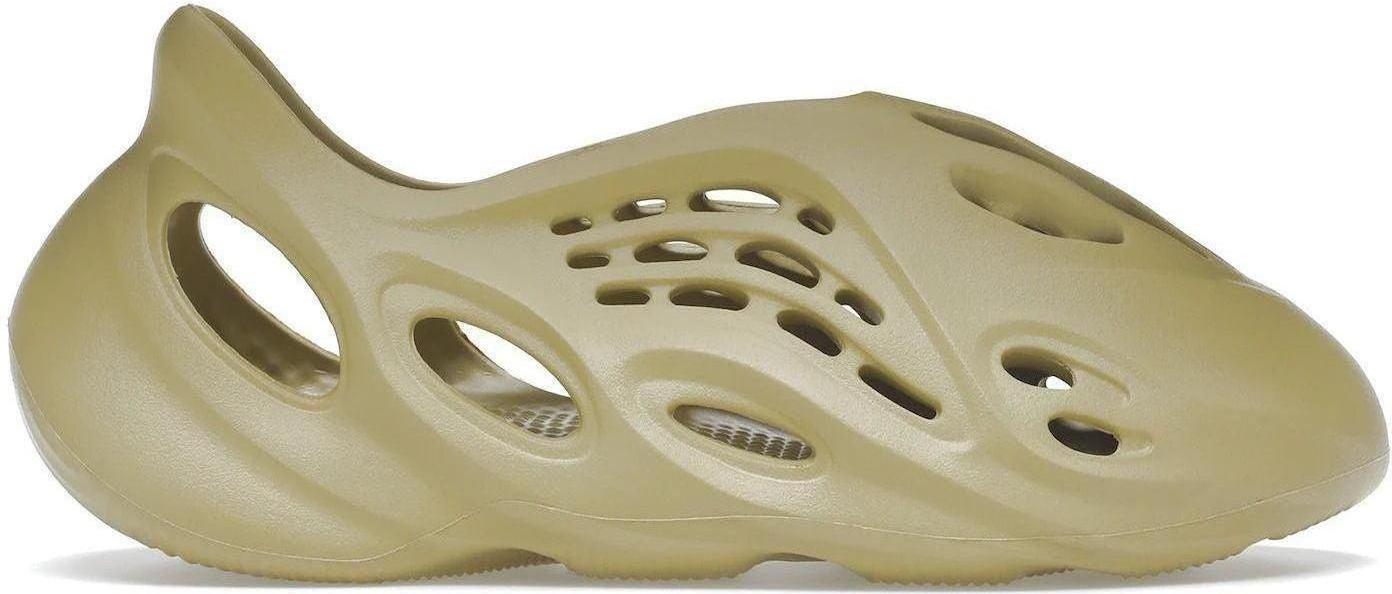 adidas Yeezy Foam RNNR Sulfur
