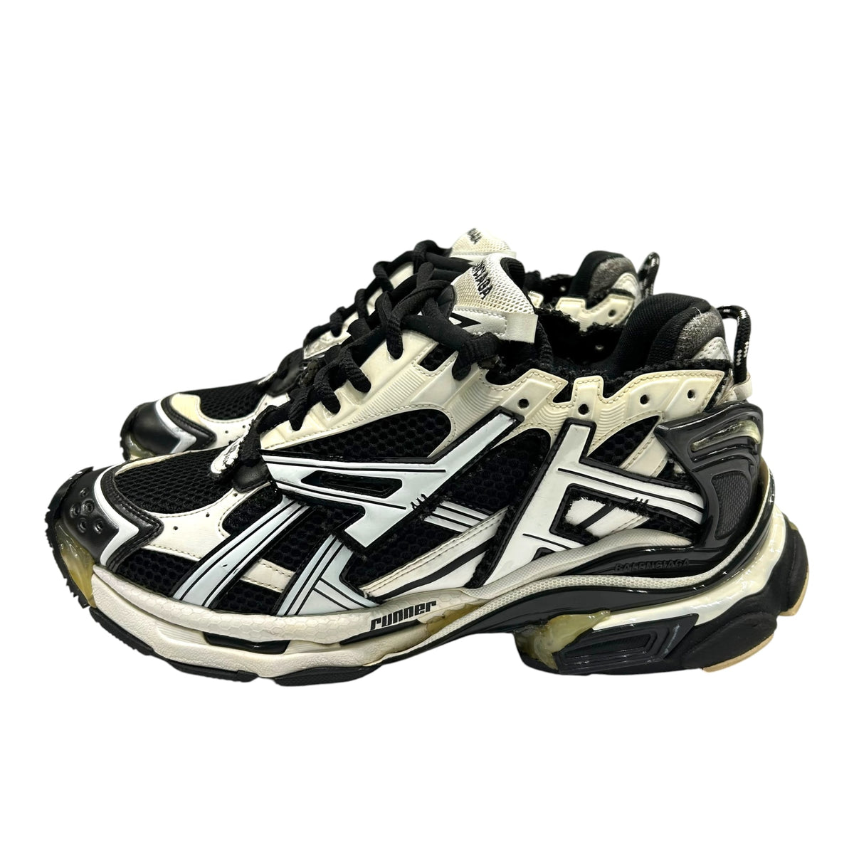 Balenciaga Runner Black White