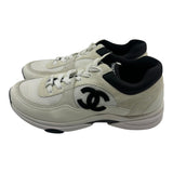 Chanel Wmns CC Logo Sneaker White Black