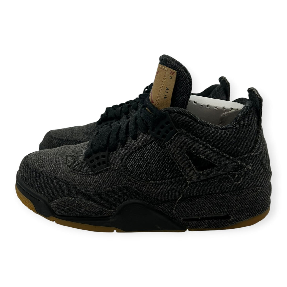 Jordan 4 Retro Levi's Black (Levi's Tag)