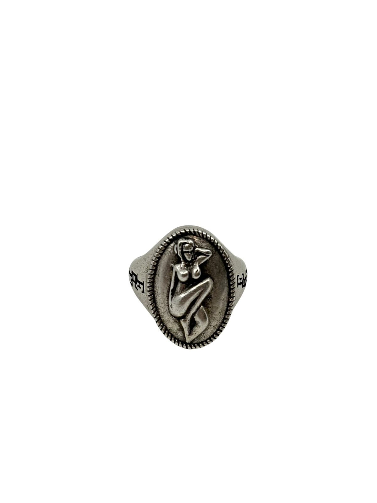 ERD Pin Up Girl Cameo Ring