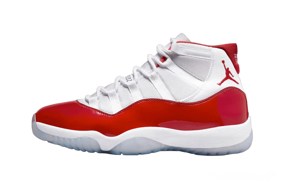 Air Jordan 11 Retro "Cherry"