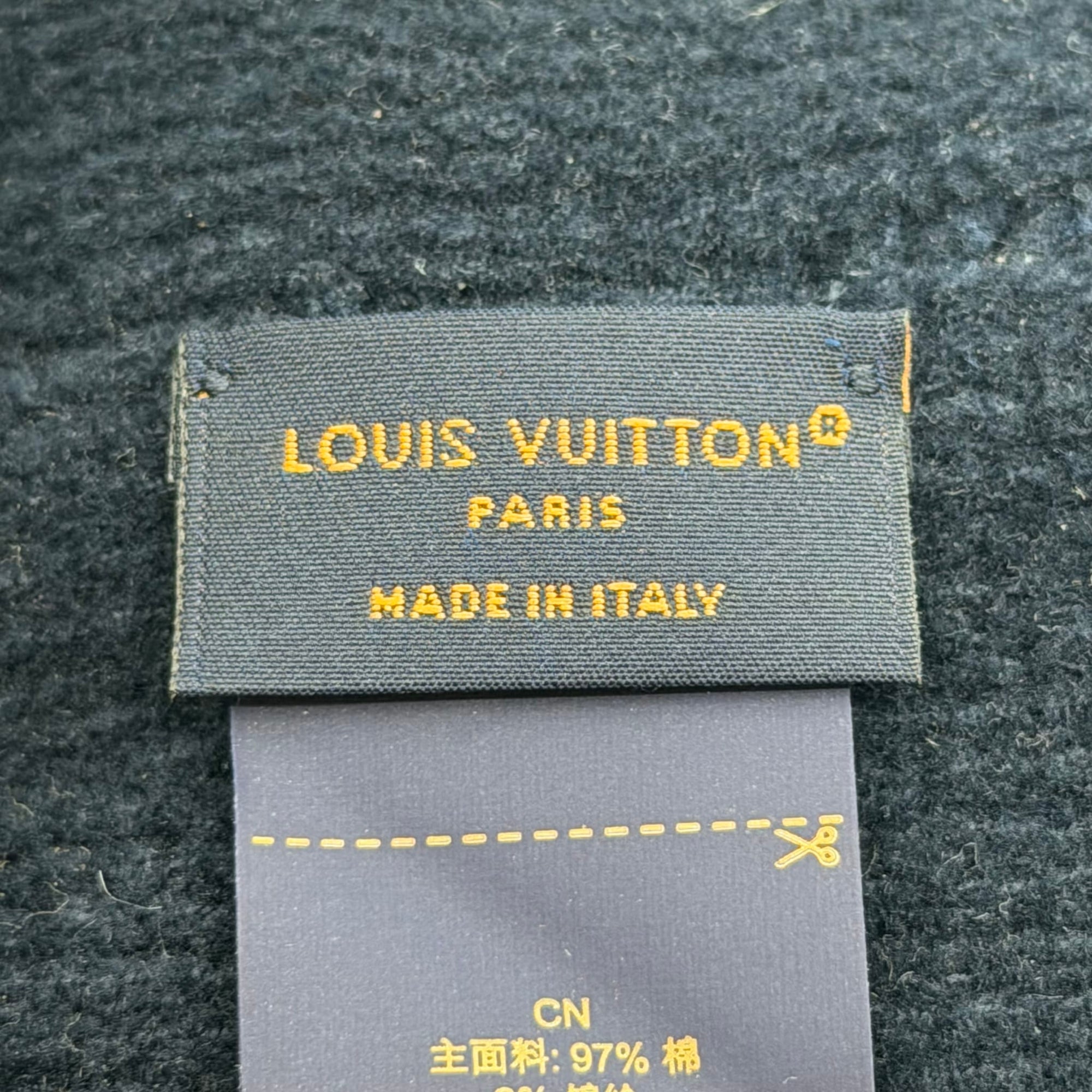Louis Vuitton Crush Monogram Heritage Beanie Navy