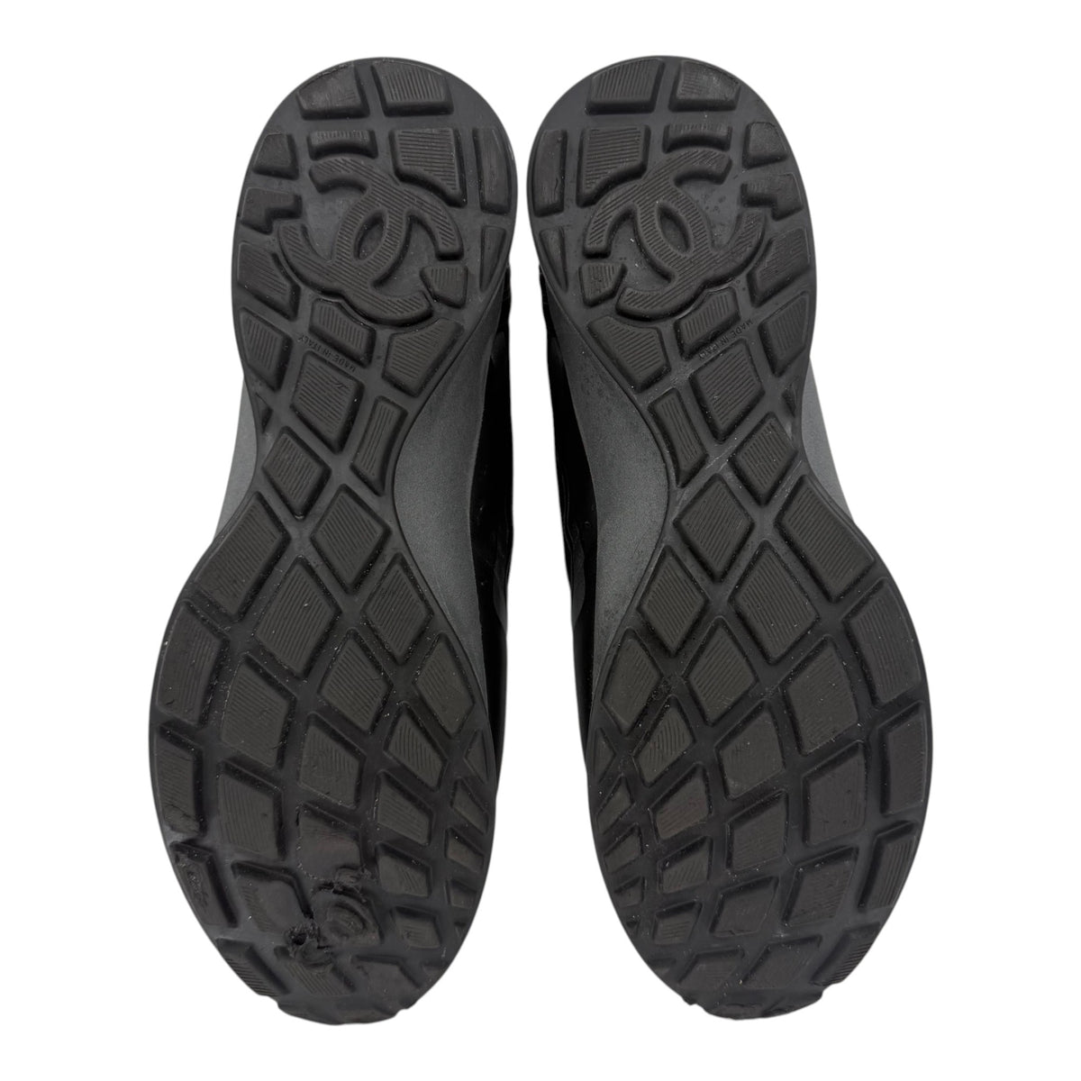 Chanel Runner Black