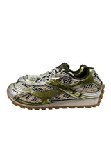 Bottega Orbit Mud White
