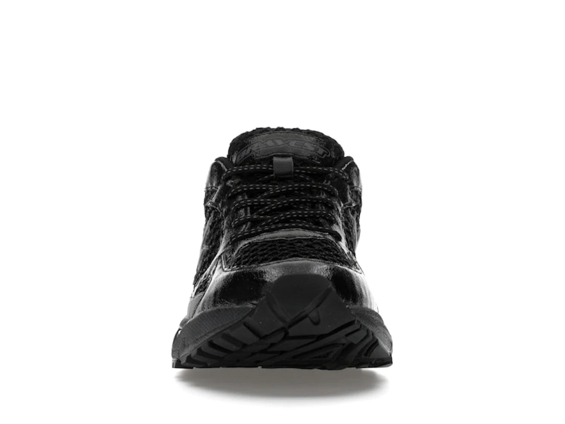 Bravest Studios Kross Kountry Runner Triple Black