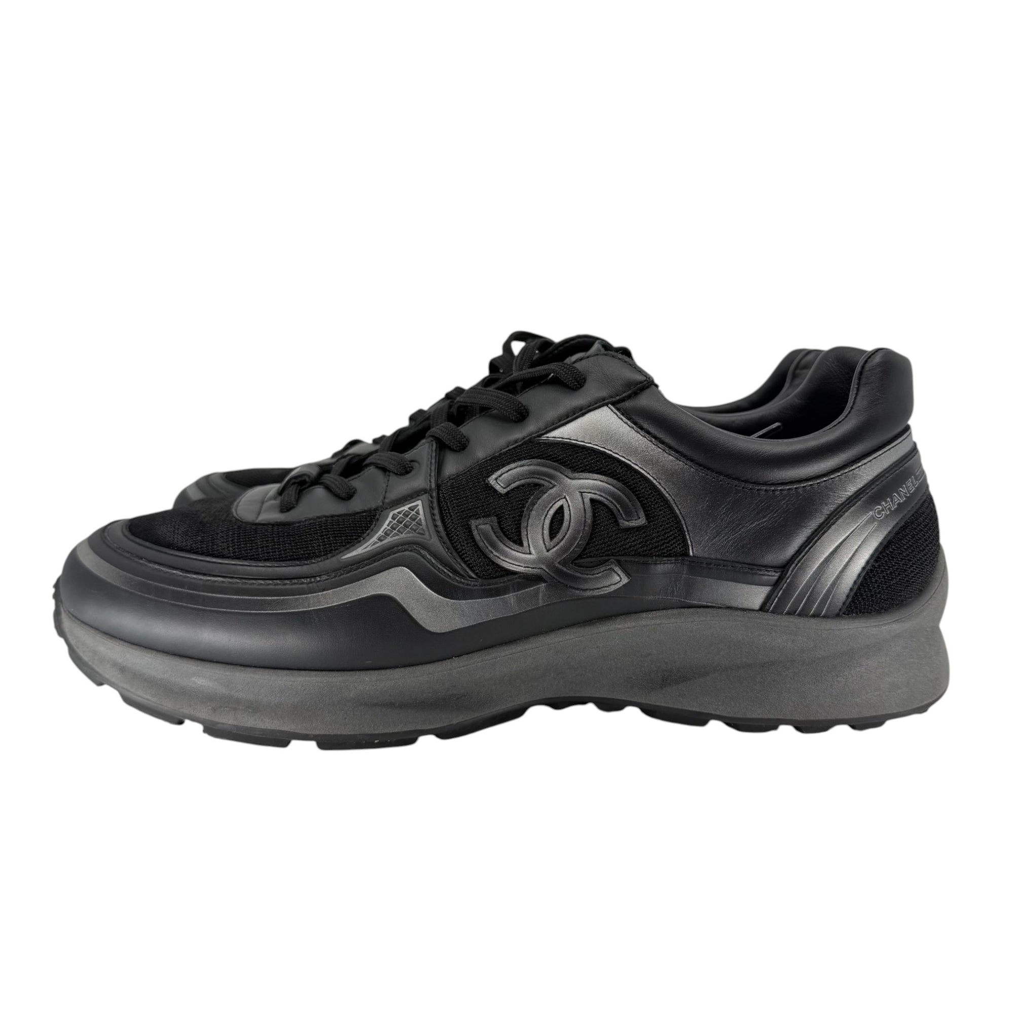 Chanel Runner Black