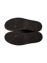 Jordan 1 Retro Low OG SP Travis Scott Velvet Brown