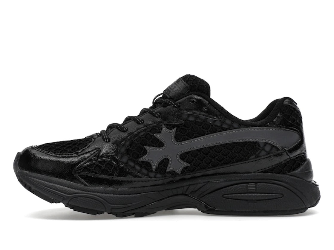 Bravest Studios Kross Kountry Runner Triple Black