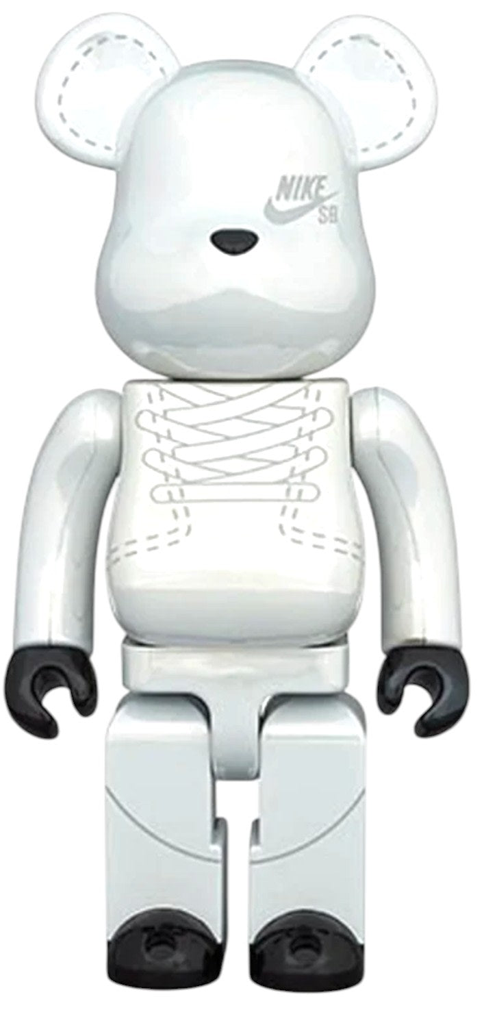 Bearbrick x Nike SB 2020 100% & 400% Set White