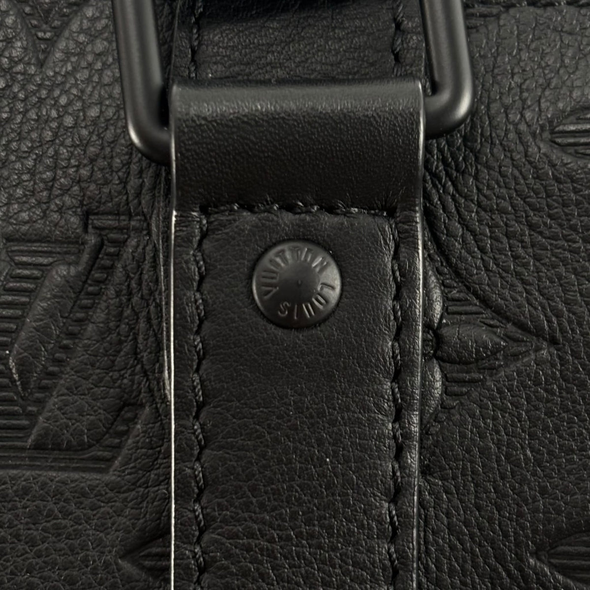 Louis Vuitton Keepall Bandouliere 50 Black/Black