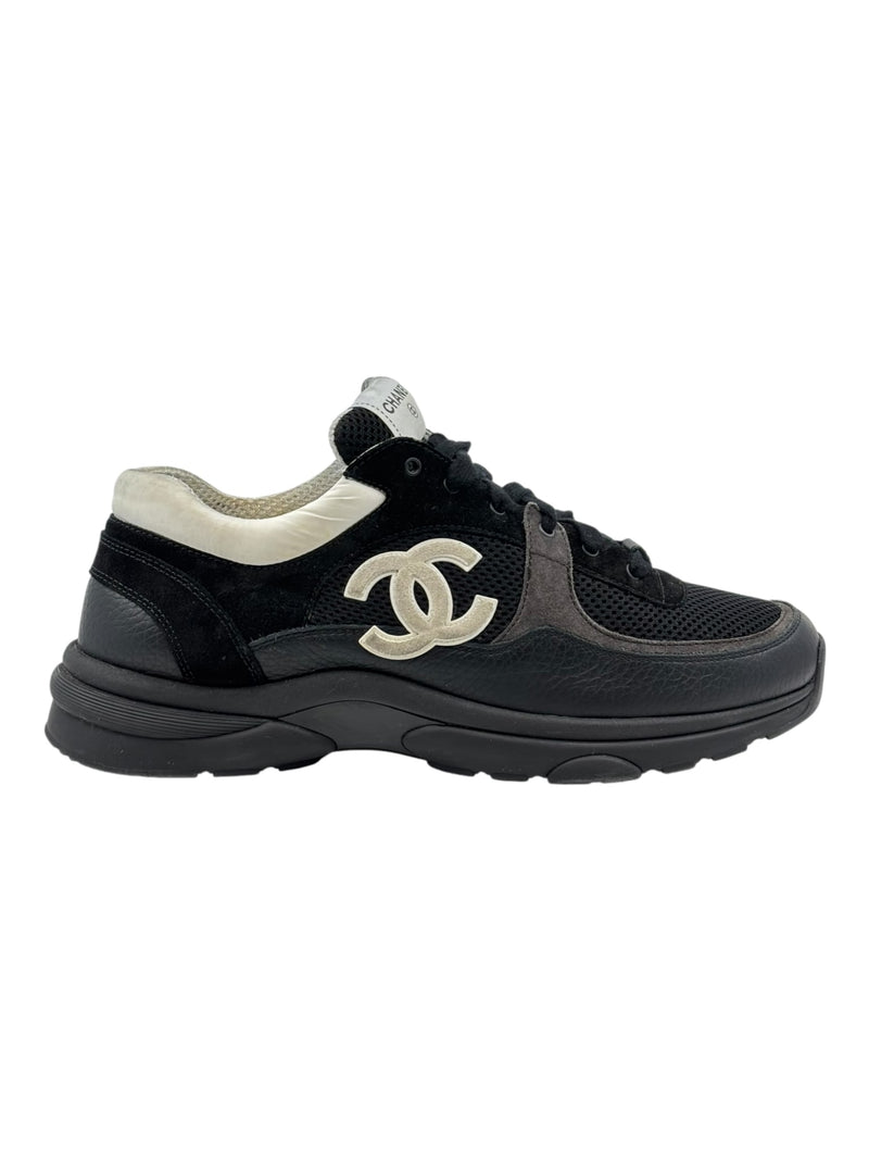Chanel Sneaker Black White