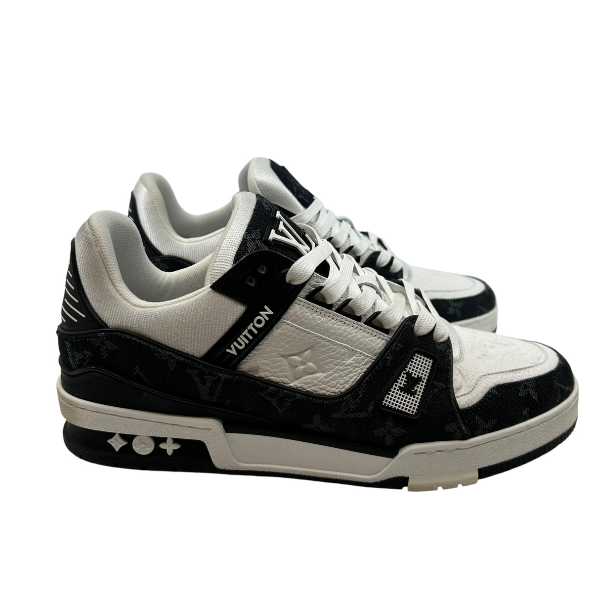 Louis Vuitton LV Trainer White Black
