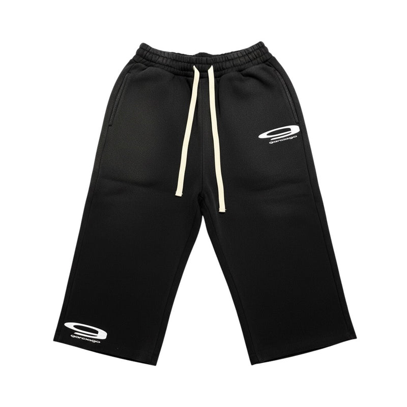 Garciago Shorts Black White